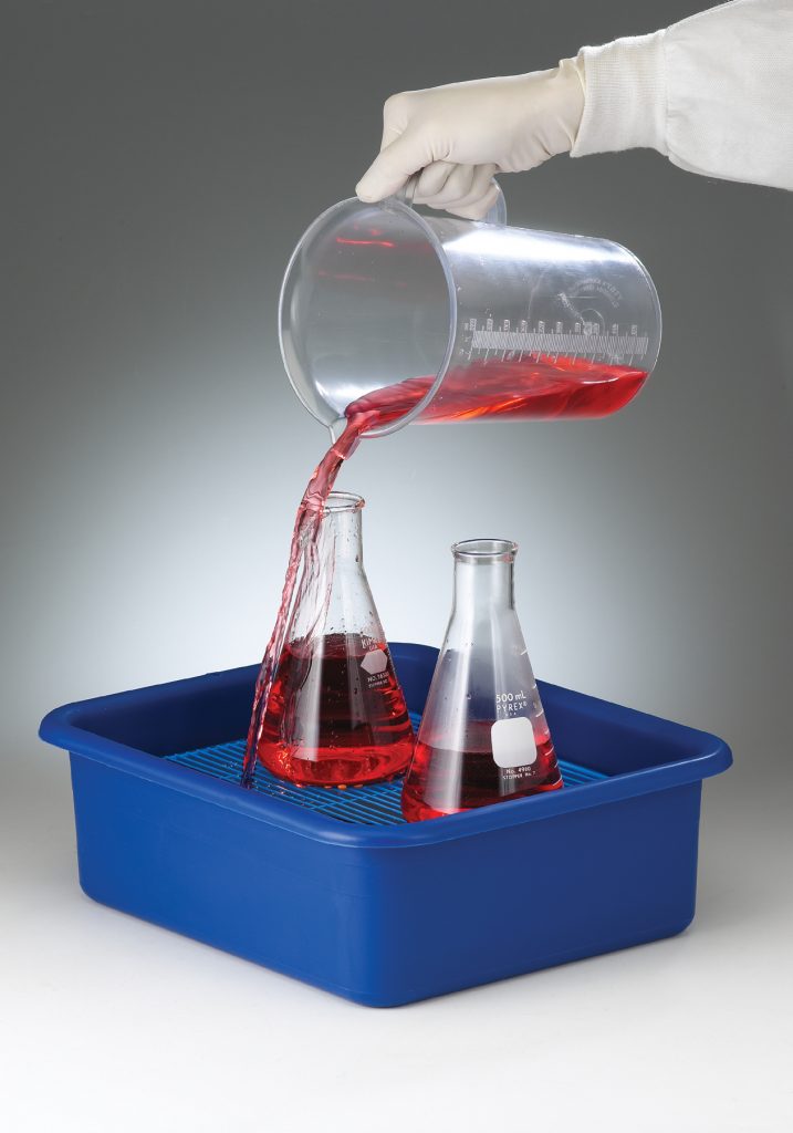 Spill Containment Tray with Grid