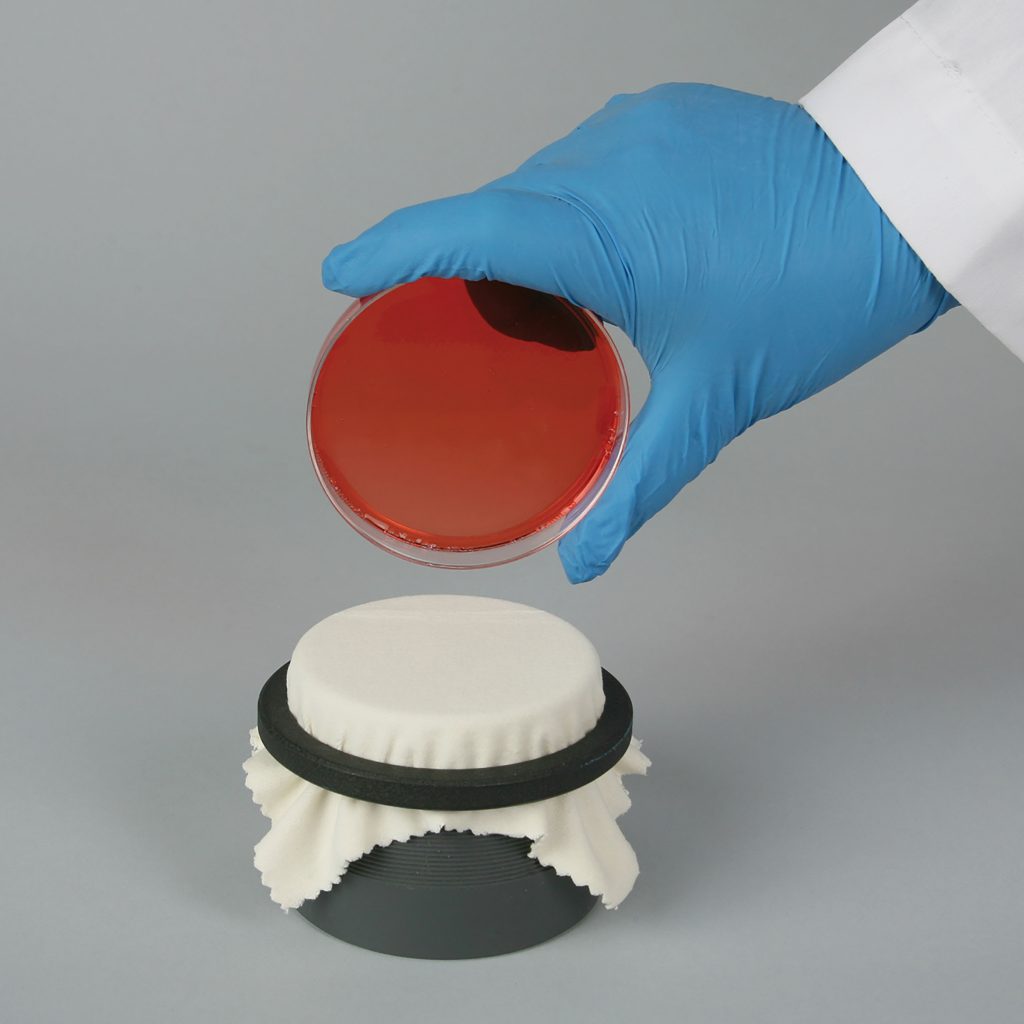 Colony Replica-Plating Device for Petri-Dishes